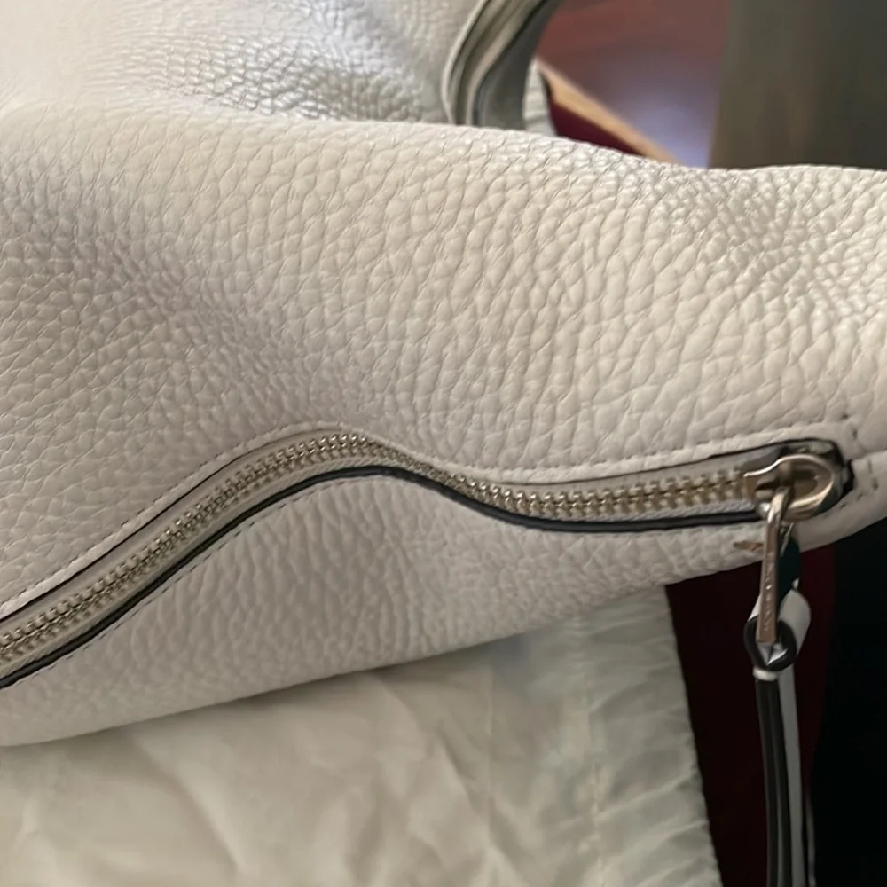 Rebecca Minkoff Hobo Shoulder White Bag NWOT - Picture 5 of 9